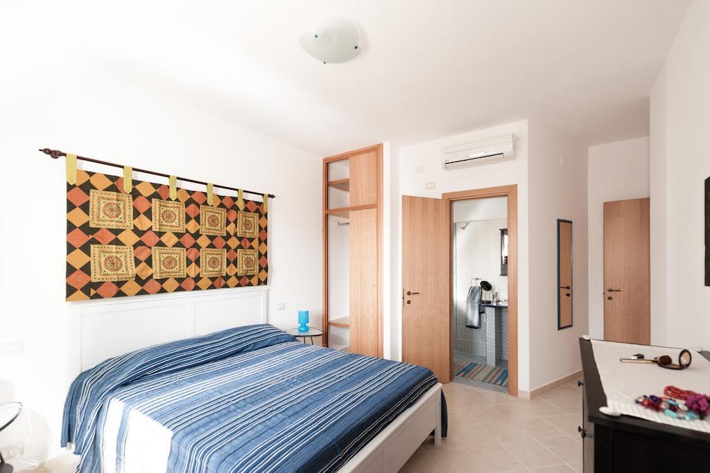 Livingapple Beach Minturno Quarto foto